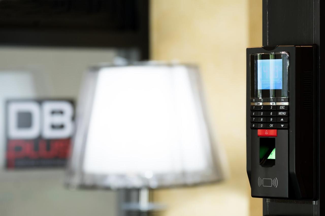 Db Plus 5 Banguecoque Exterior foto